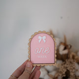Bow Milestone Set - Scallop Edge