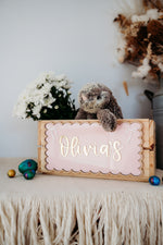 Load image into Gallery viewer, Easter Crate Plaque - Bows
