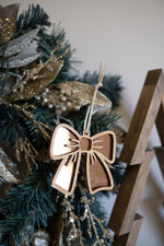 Load image into Gallery viewer, Tree Ornament - Bow
