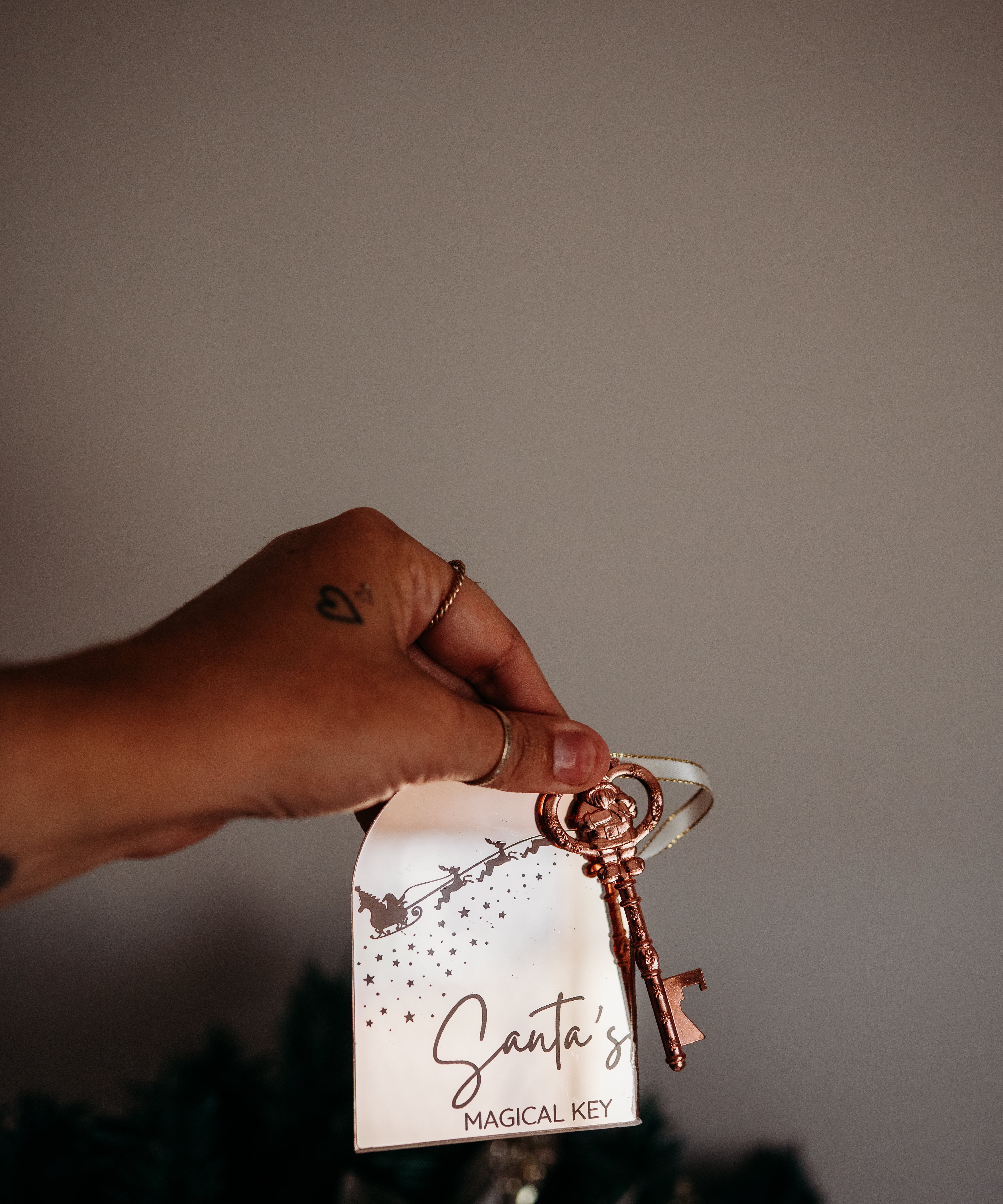 Santa's Magic Key and Tag