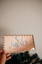 Load image into Gallery viewer, Christmas Crate Plaque - Reindeer
