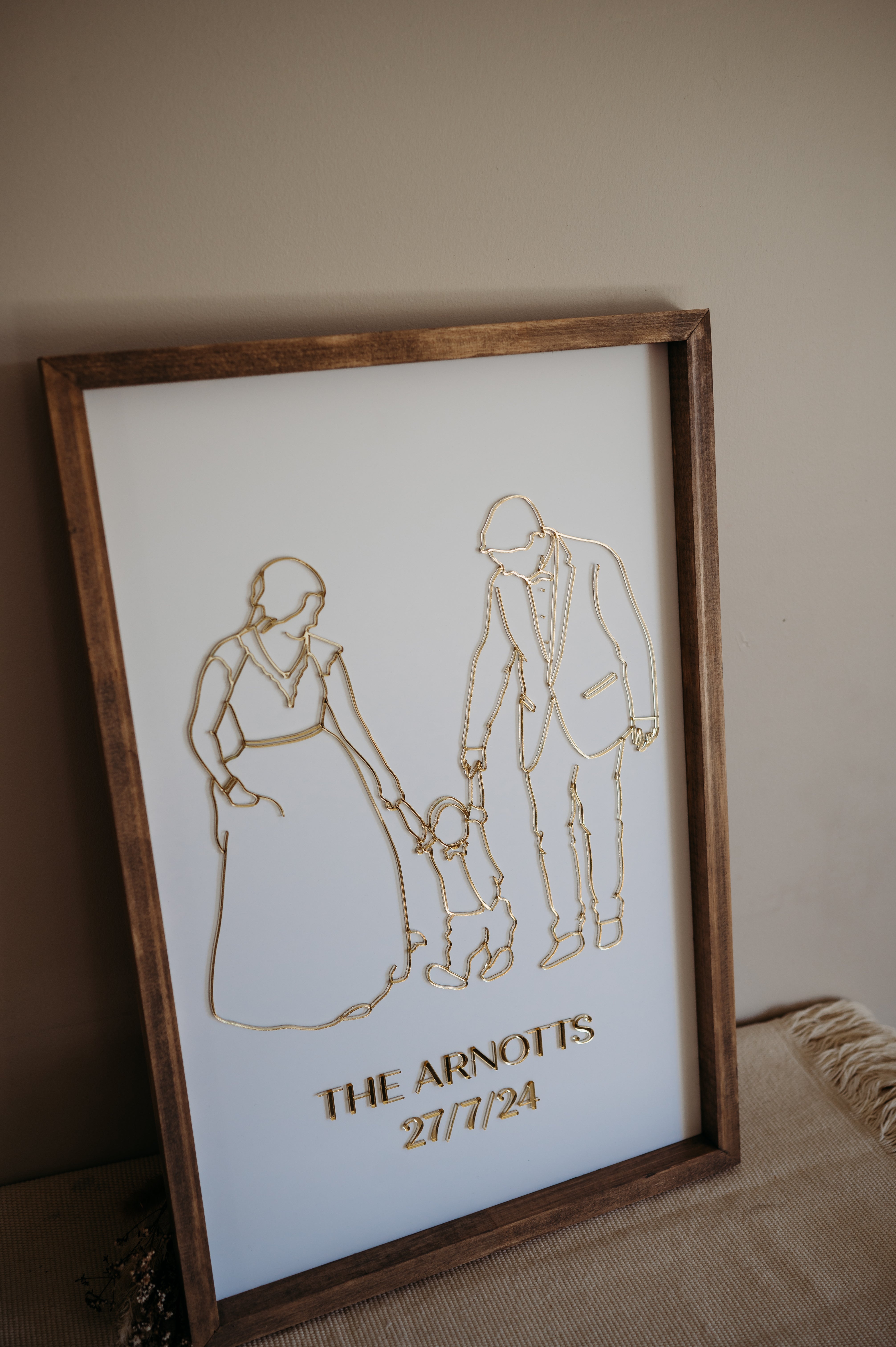Large Family Portrait Line Art Keepsake Frame