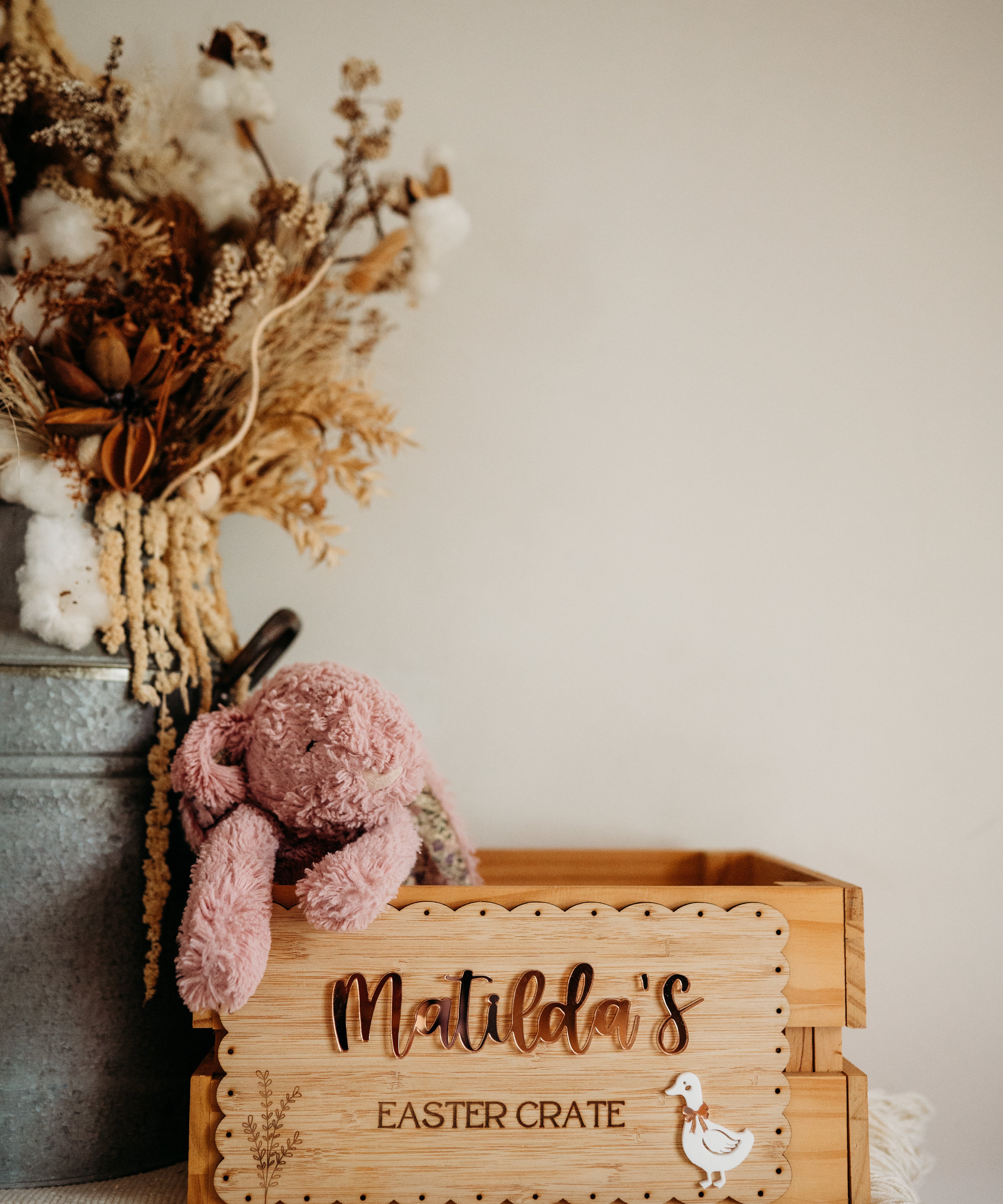 Easter Crate Plaque - Vintage