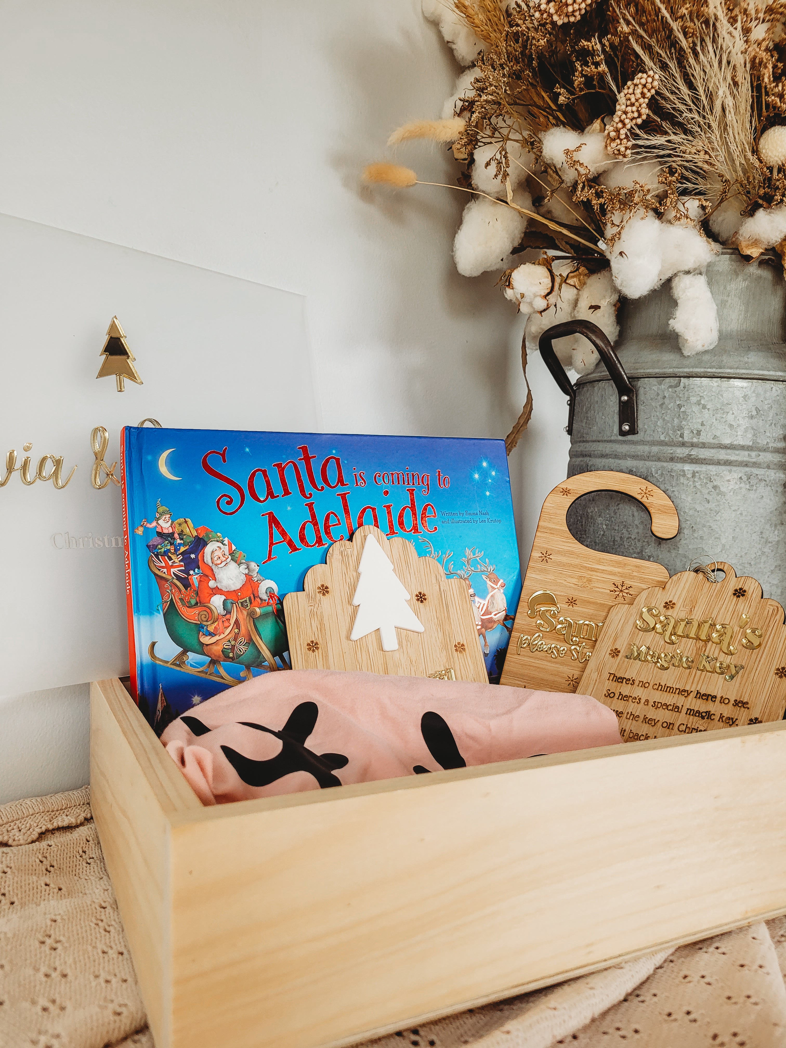 Christmas Eve / 1st of Christmas Box